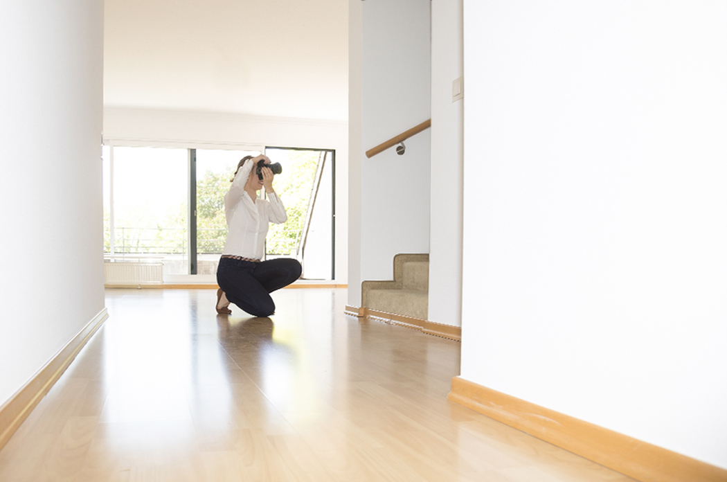 making, of, vorher, nachher, Kulissen, Fotos, Fotoabteilung, Emotionen, rechte, Licht, Immobilienfotografie, Immobilienportal, Fotoshooting, Fototermins, Exposé, Retusche, retuschieren, Detail, Detailbilder, Immobilien, Makler, Haus, Wohnung, Eigentumswohnung, Kauf, Miete, verkaufen, vermieten, Düsseldorf, Düsseldorf-Nord, Düsseldorfer Norden, Duisburg, Duisburg-Süd, Duisburger Süden, Eigentümer, Eigentum, Vermietung, Vermieter, Immobiliensuche, suchen, Immobilienmakler, real estate agency, real estate agent, Haus kaufen, Haus mieten, Wohnung kaufen, Wohnung mieten, Immobilienexperte, Immobilienberater, Wittlaer, Kaiserswerth, Kalkum, Angermund, Lohausen, 360 Grad Kamera, Stockum, Golzheim, Zuhause, ASSVOR, Kaufpreis, Über, uns