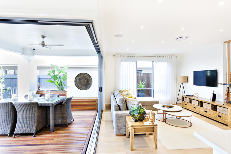 Immobilien, Makler, Haus, Wohnung, Eigentumswohnung, Kauf, Miete, verkaufen, vermieten, Düsseldorf, Düsseldorf-Nord, Düsseldorfer Norden, Duisburg, Duisburg-Süd, Duisburger Süden, Eigentümer, Eigentum, Vermietung, Vermieter, Immobiliensuche, suchen, Immobilienmakler, real estate agency, real estate agent, Haus kaufen, Haus mieten, Wohnung kaufen, Wohnung mieten, Immobilienexperte, Immobilienberater, Wittlaer, Kaiserswerth, Kalkum, Angermund, Lohausen, Stockum, Golzheim, Zuhause, ASSVOR, Kaufpreis, Herr Krüll ,Aktuelles, Tipps, Privatverkauf, Mittelpunkt, erster, Eindruck, Räume, aufgeräumt, Immpuls