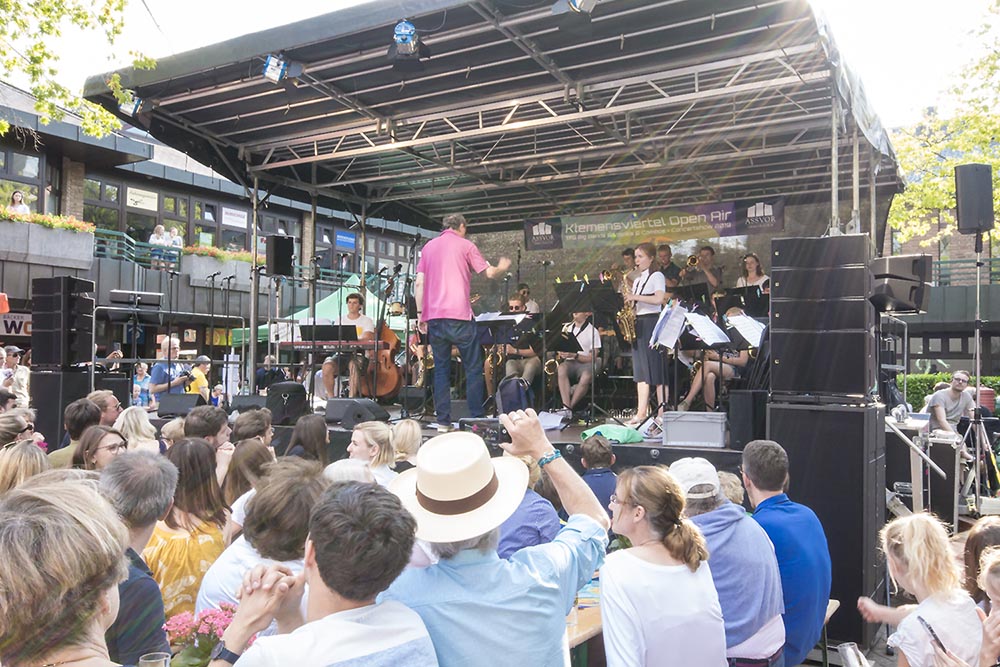 ASSVOR sponsert das TFG-Big Band Konzert im Klemensviertel in Kaiserswerth, Jazzkonzert in Kaiserswerth